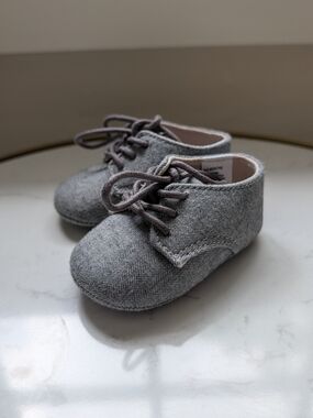 Janie and Jack Gray Herringbone Baby Lace-Up Shoes